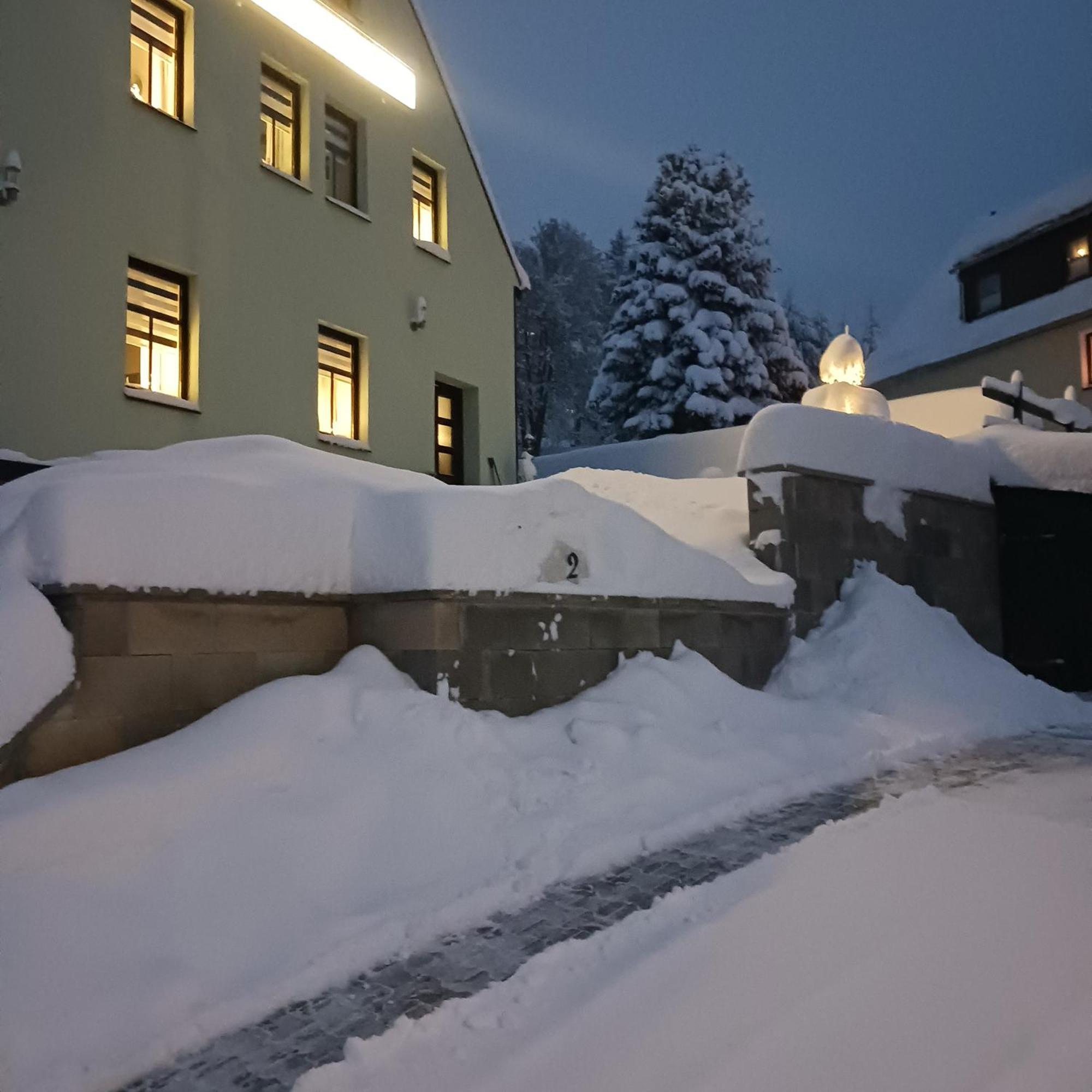 Apartments - Lehmanns Ferienwohnungen Oberwiesenthal Esterno foto